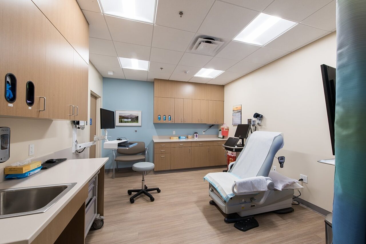 Patient room at Milgard Medical Pavilion Suites