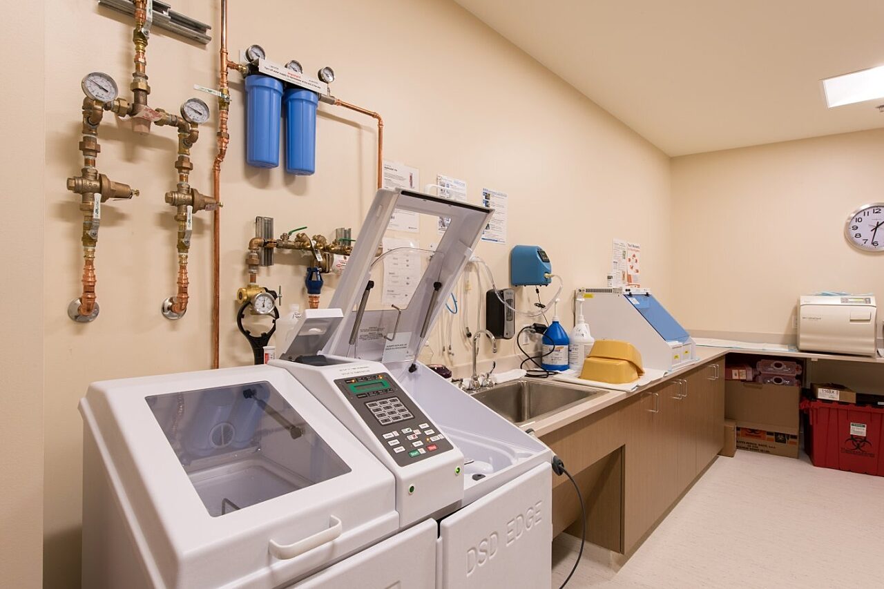 Lab and testing equipment at Milgard Medical Pavilion Suites