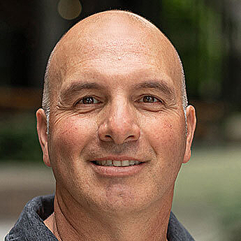 Headshot of Pete Abeyta