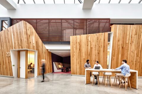 Common space and meeting areas with wood details in Microsoft B16 + B17 buildings