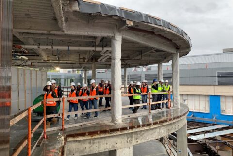ACE Mentor Tour group of kids at Expedia in 2019.